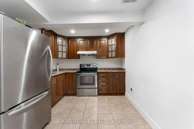 Additional image 41 of 953 Rigo Cross