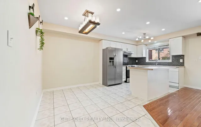 Additional image 13 of 16 Mare Cres