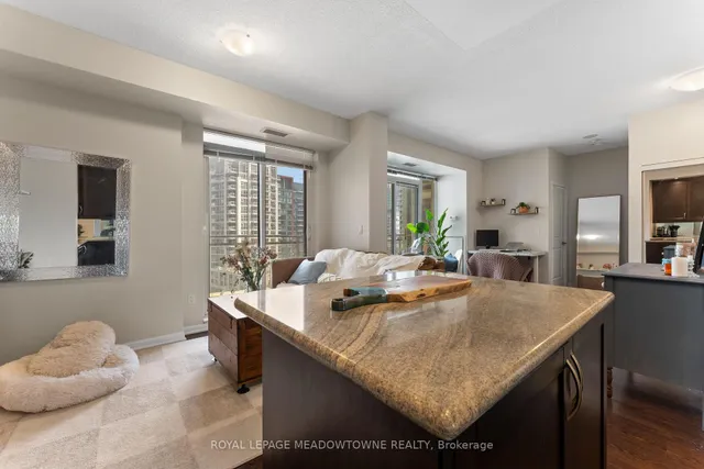 Additional image 9 of 628 Fleet St Unit 916