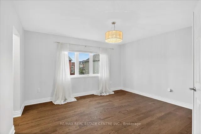 Additional image 18 of 980 Clark Blvd