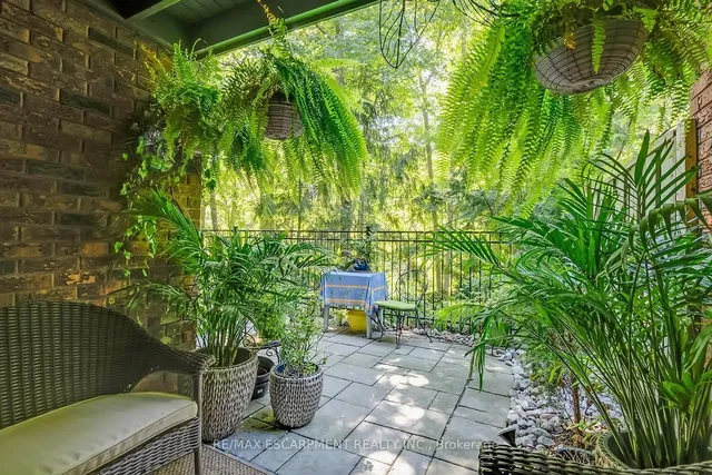 Additional image 38 of 1580 Kern's Rd Unit 5