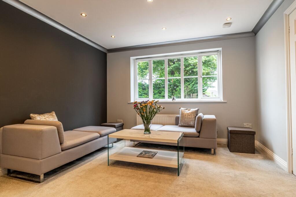 Additional image 6 of St. Barts Close, St. Albans, Hertfordshire, AL4