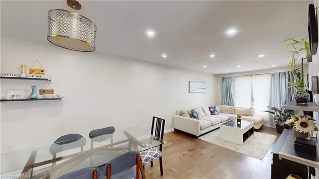 Additional image 4 of 6 Adler Ave