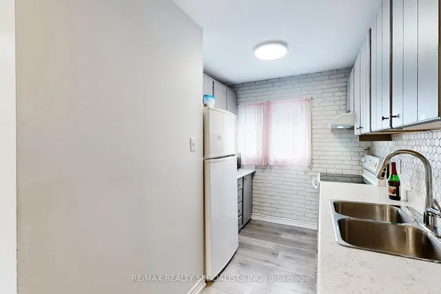 Additional image 6 of 17 Gladstone Sq