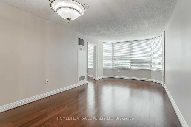 Additional image 15 of 1270 Maple Crossing Blvd Unit 304