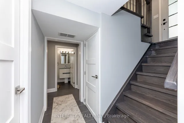 Additional image 38 of 19 Marowyne Dr