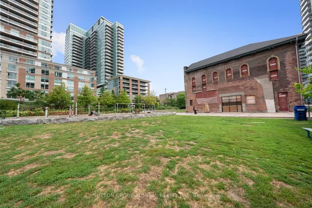 Additional image 17 of 80 Western Battery Rd Unit 605