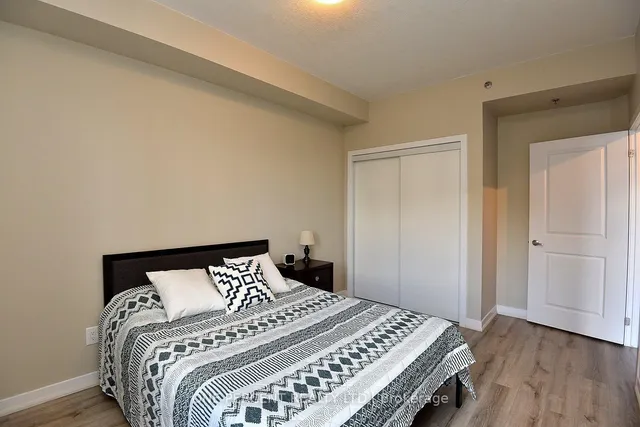 Additional image 16 of 5317 Upper Middle Rd Unit 231