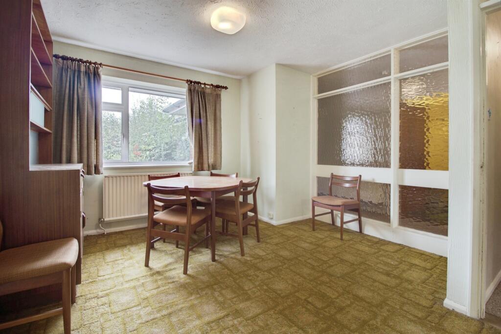 Additional image 5 of Barn Close, Welwyn Garden City