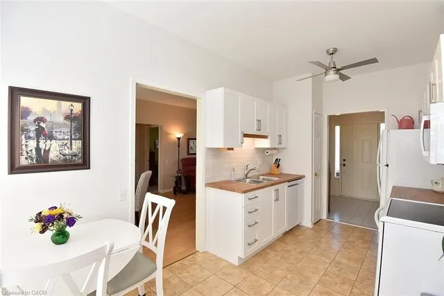 Additional image 15 of 137 Silverbirch Blvd