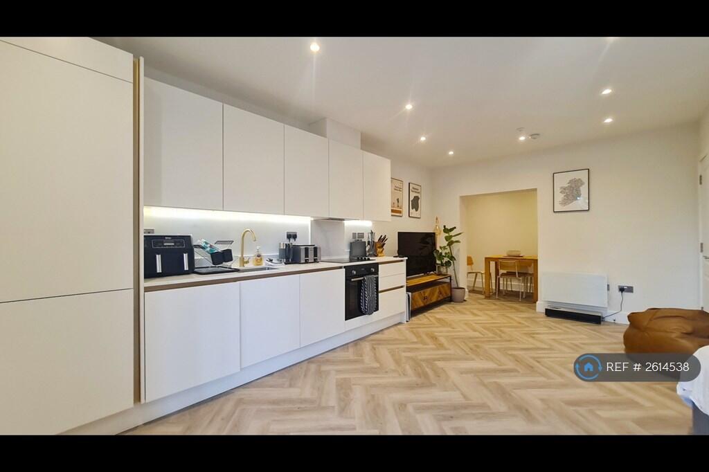 Additional image 3 of Hatfield Road, St Albans, AL1