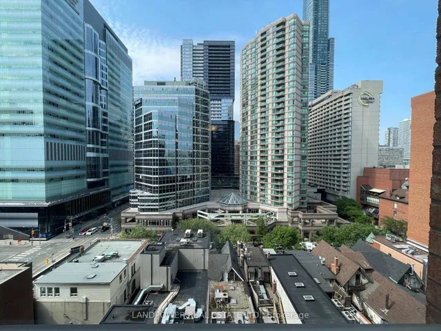 Additional image 2 of 633 Bay St Unit 1222