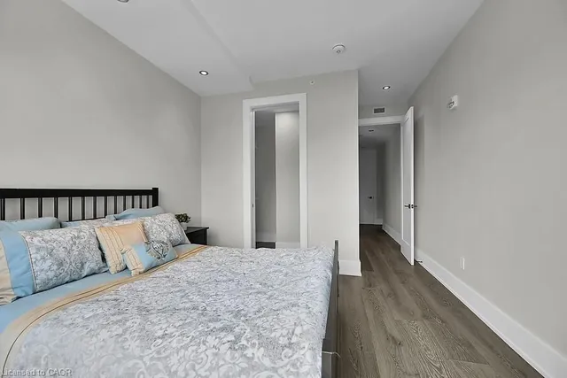 Additional image 29 of 181 James St Unit 804