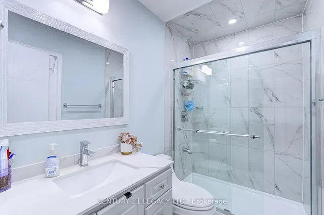 Additional image 33 of 21 Serenity Lane