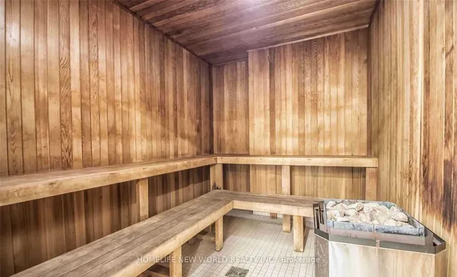 Additional image 26 of 31 Bales Ave Unit 1202