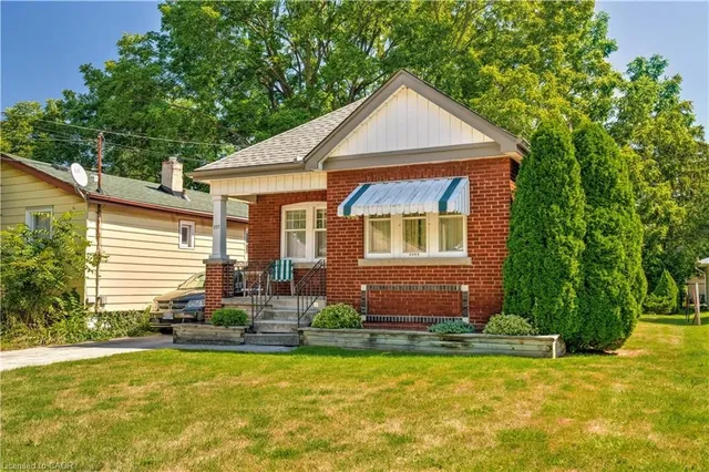 Additional image 4 of 257 Broadway Ave