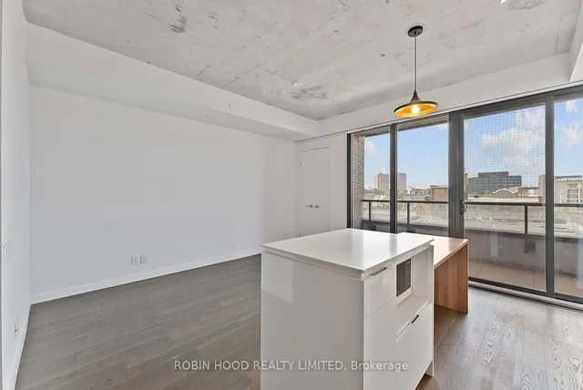 Additional image 18 of 383 Sorauren Ave Unit 511