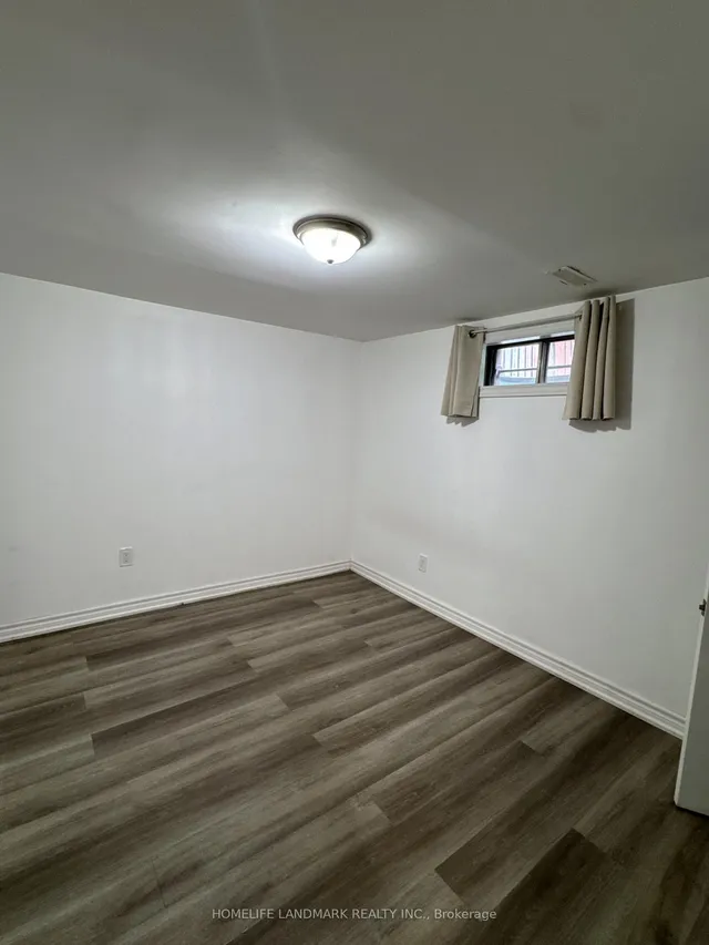 Additional image 5 of 104 Loganberry Cres