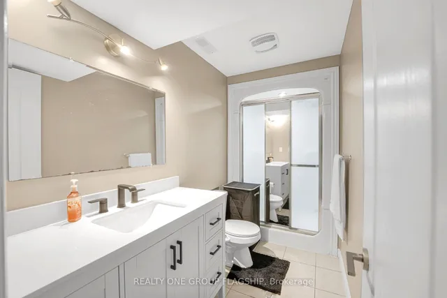 Additional image 34 of 1128 Knotty Pine Grve