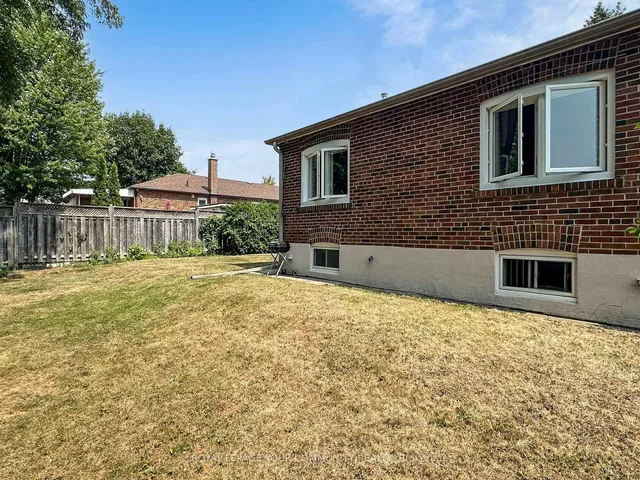 Additional image 48 of 34 Droxford Ave