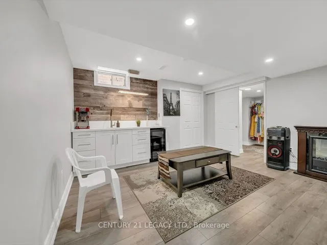 Additional image 38 of 8 Covina Rd