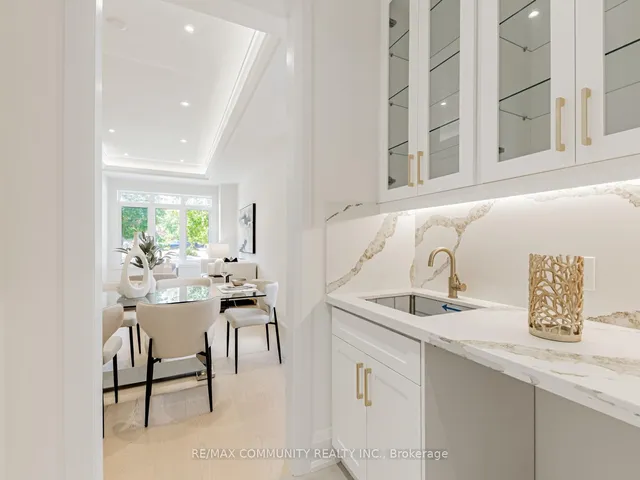 Additional image 10 of 43 Sugarbush Sq