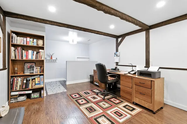 Additional image 37 of 2254 Upper Middle Rd Unit 3