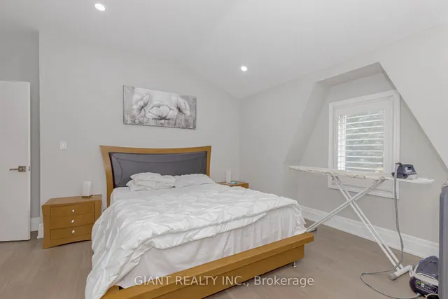 Additional image 40 of 90 Main St