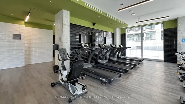 Additional image 40 of 45 Baseball Pl Unit 611