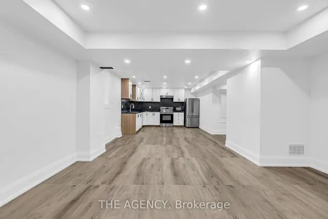 Additional image 36 of 13 Waterwide Cres