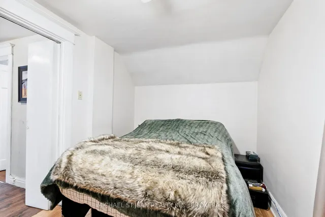 Additional image 20 of 98 Tuxedo Ave