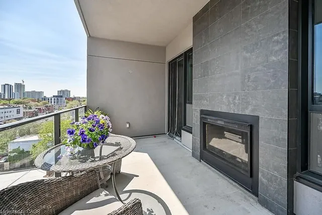 Additional image 14 of 181 James St Unit 804