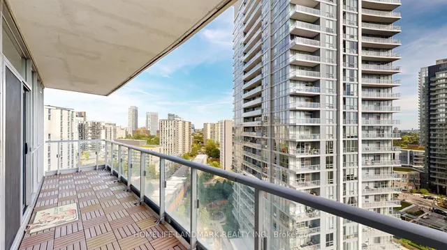 Additional image 36 of 66 Forest Manor Rd Unit 1208