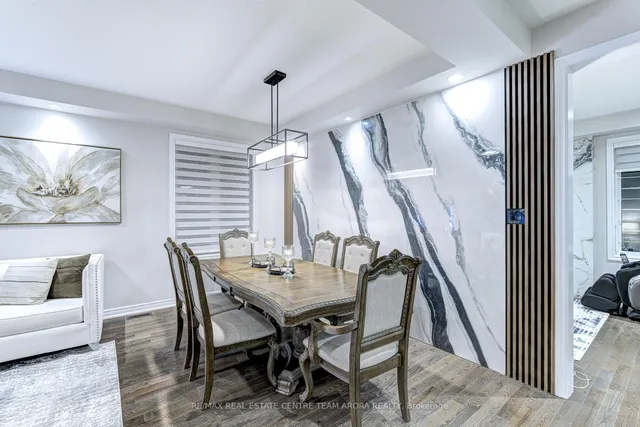 Additional image 10 of 14 Fruitvale Circ