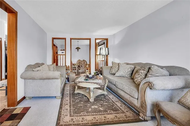 Additional image 8 of 140 Solomon Cres