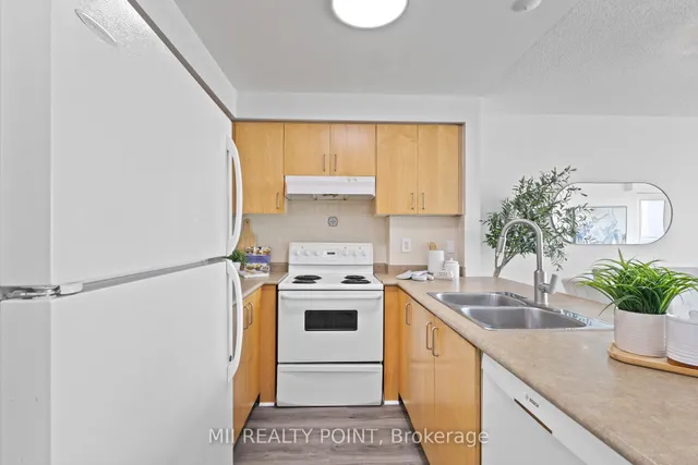 Additional image 7 of 1030 Sheppard Ave Unit 908