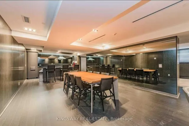 Additional image 27 of 15 Beverley St Unit 303