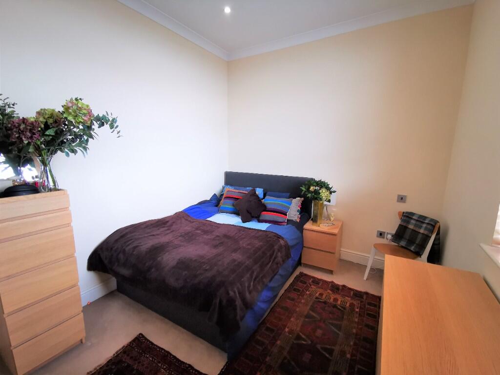 Additional image 10 of St. Peters Street, St. Albans, Hertfordshire, AL1