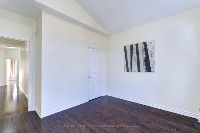 Additional image 40 of 54 Allegro Dr