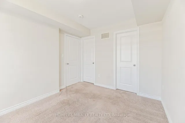 Additional image 8 of 35 Finegan Circ