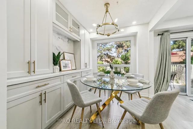 Additional image 7 of 3455 Caplan Cres Unit 3