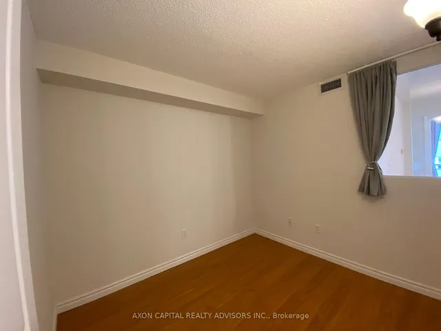 Additional image 29 of 801 Bay St Unit 902