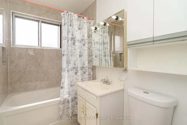 Additional image 27 of 66 Danesbury Cres