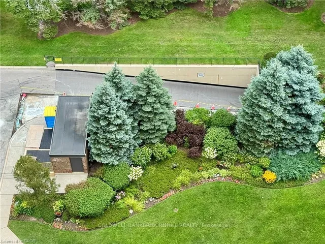 Additional image 4 of 5250 Lakeshore Rd Unit 1708