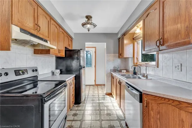 Additional image 11 of 51 Bonaventure Dr