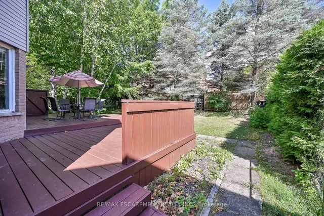 Additional image 42 of 70 Golfview Cres