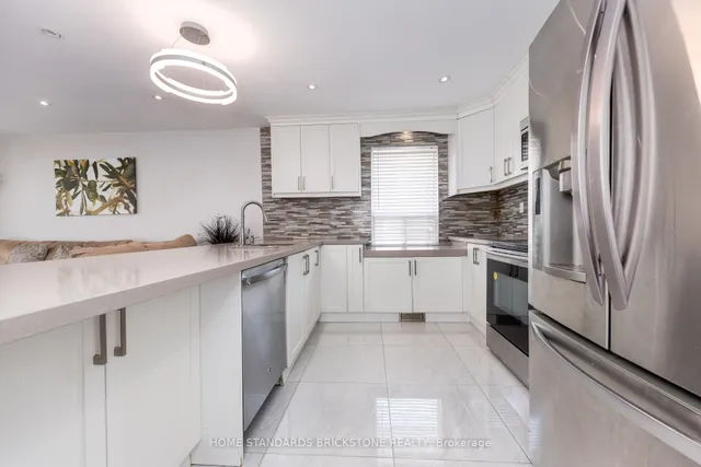 Additional image 13 of 19 Granite St