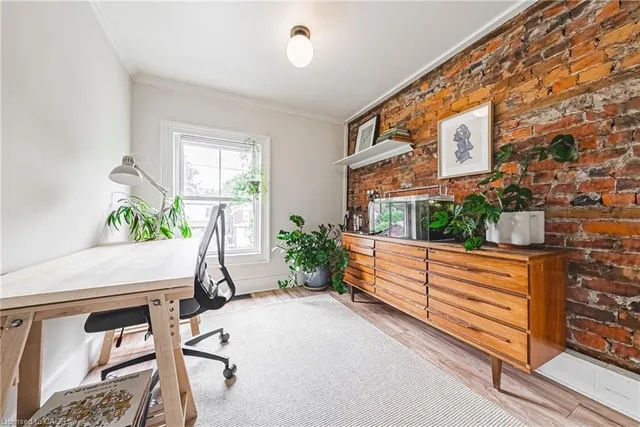 Additional image 21 of 5 Ford St