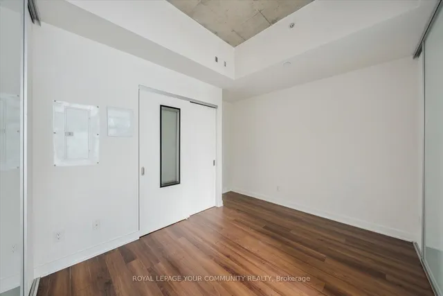 Additional image 14 of 210 Simcoe St Unit 1902