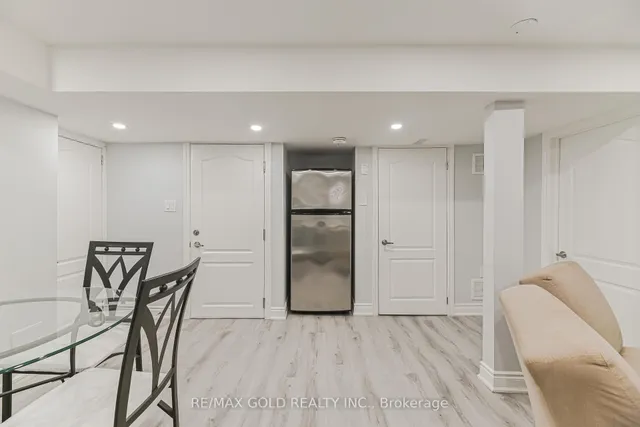 Additional image 24 of 31 Cassander Cres